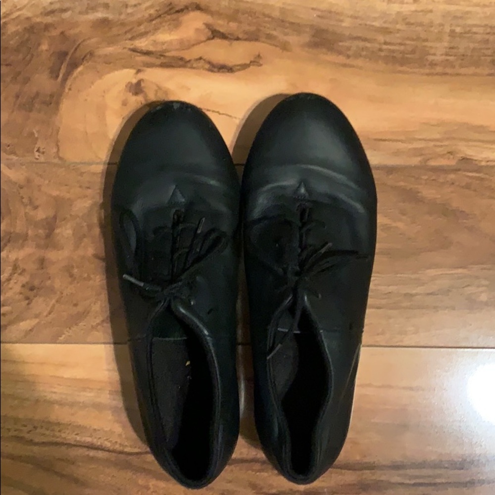 Bloch shockwave two shoe number two heel.